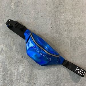 KENDALL & KYLIE FANNY PACK